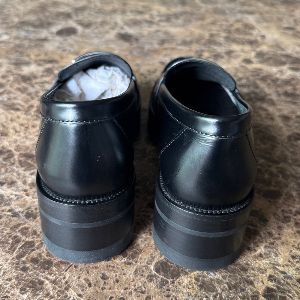 Chanel black shiny calf loafers moccasins chunky flats silver logo sz 37.5 - Picture 4 of 12